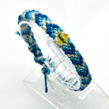 画像をギャラリービューアに読み込む, アマリンミサンガ(久慈産原石削り出し琥珀付)