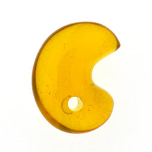 画像をギャラリービューアに読み込む, 久慈原産琥珀原石(研磨済)(勾玉)