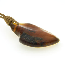 画像をギャラリービューアに読み込む, 久慈原産琥珀ペンダント