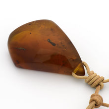 画像をギャラリービューアに読み込む, 久慈原産琥珀ペンダント