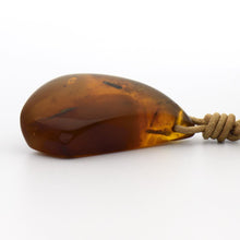 画像をギャラリービューアに読み込む, 久慈原産琥珀ペンダント