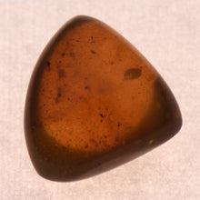 画像をギャラリービューアに読み込む, 久慈原産琥珀原石(研磨済)