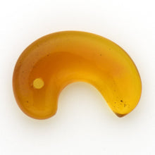 画像をギャラリービューアに読み込む, 久慈原産琥珀原石(研磨済)(勾玉)