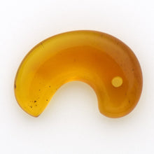 画像をギャラリービューアに読み込む, 久慈原産琥珀原石(研磨済)(勾玉)