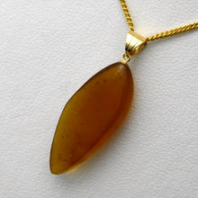 画像をギャラリービューアに読み込む, 久慈原産琥珀ペンダント
