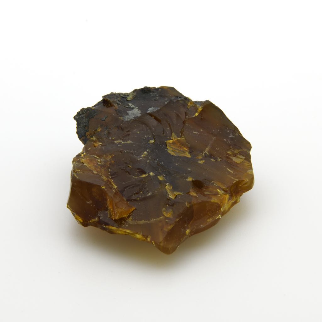 久慈原産琥珀原石（未研磨） – 上山琥珀工芸